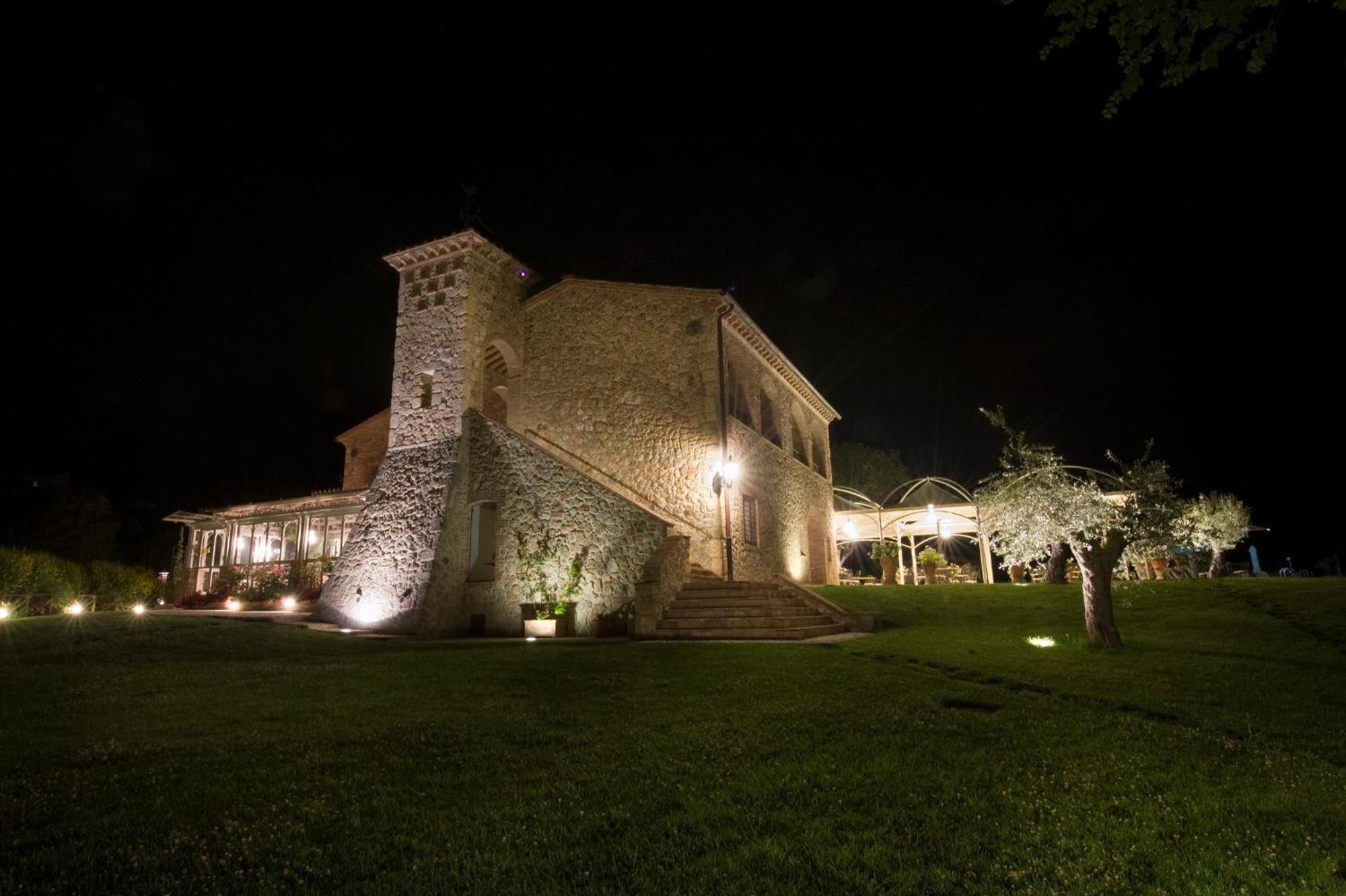 Relais Tenuta Del Gallo Amelia Bagian luar foto