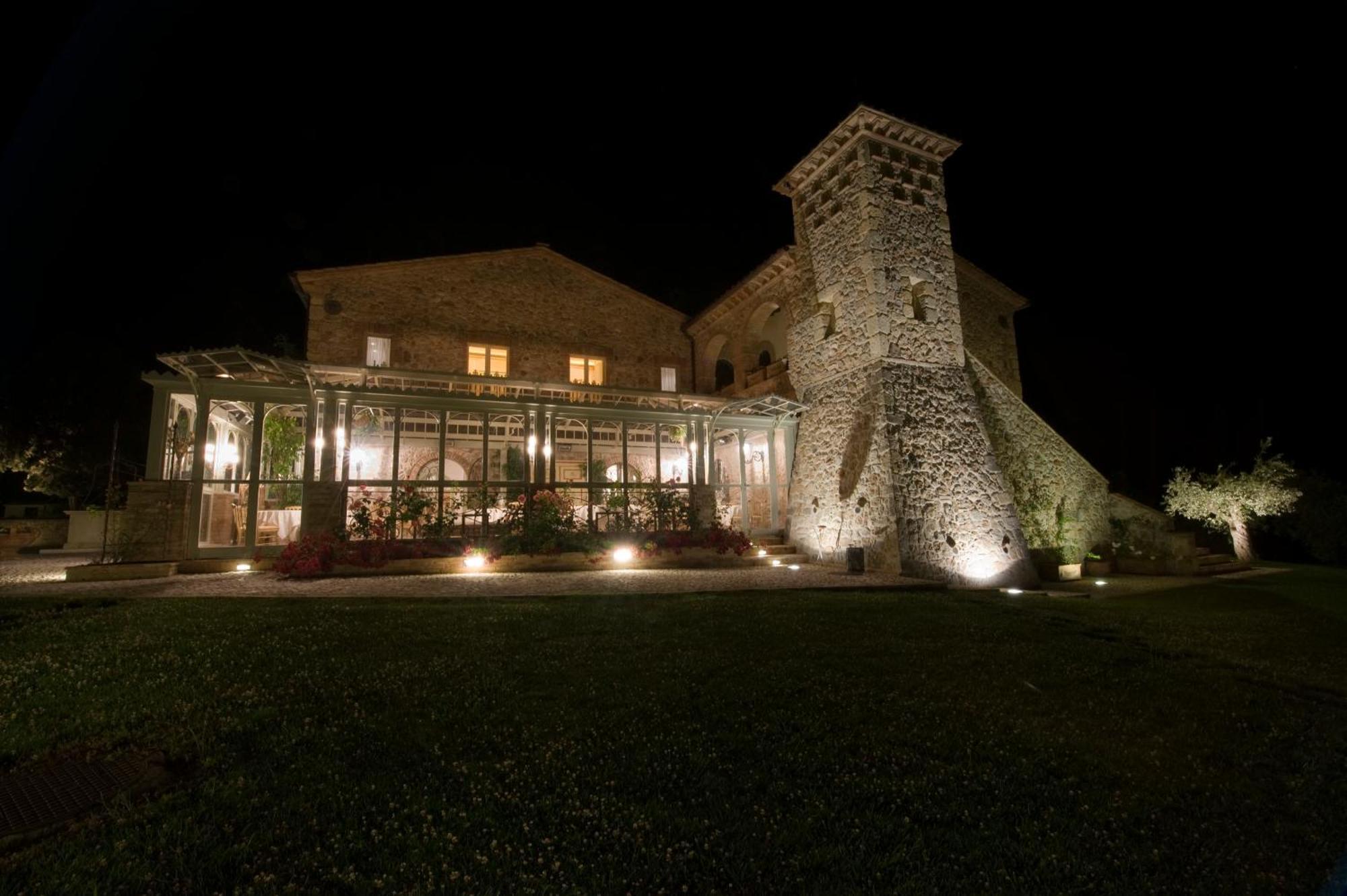 Relais Tenuta Del Gallo Amelia Bagian luar foto