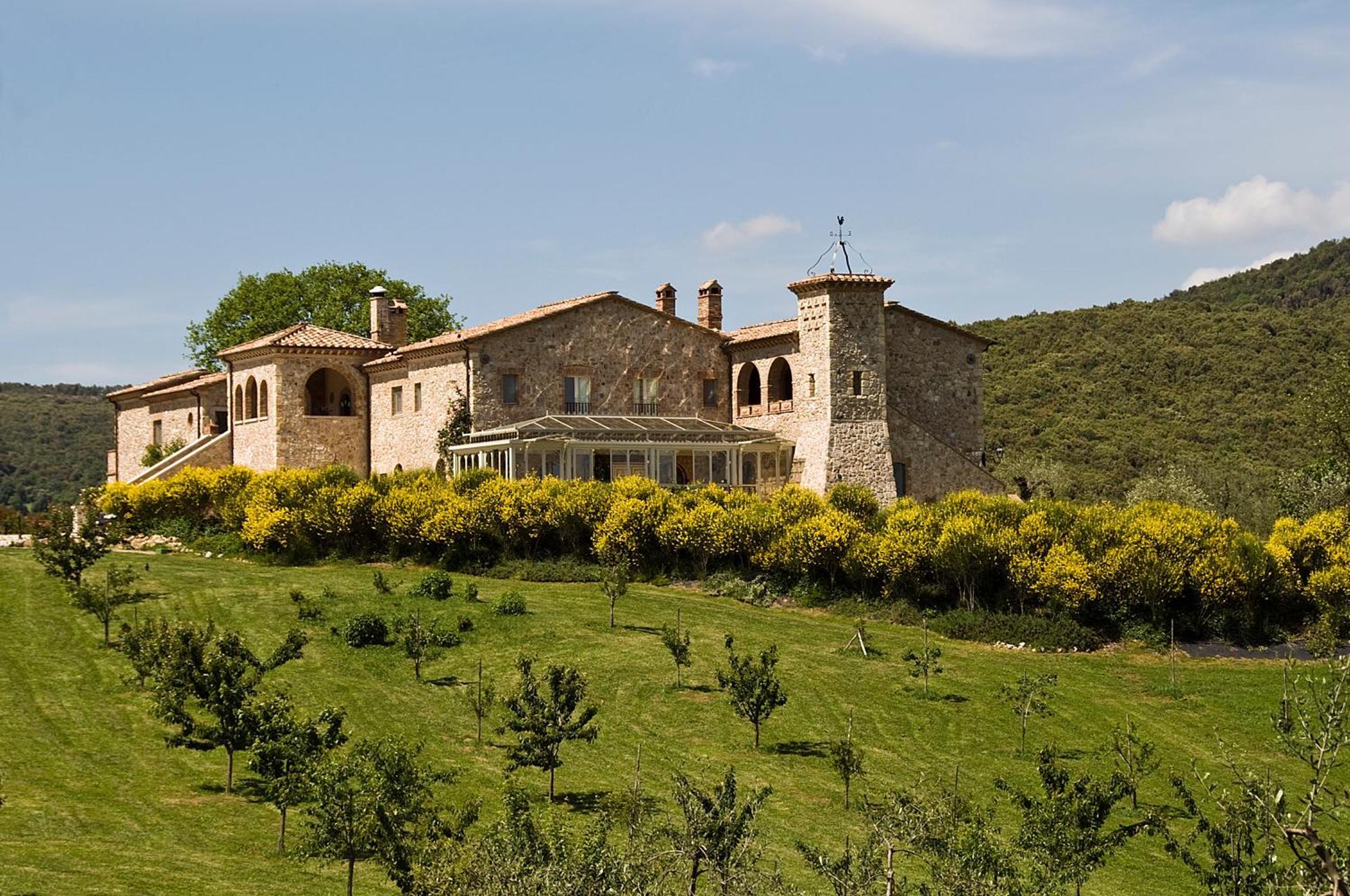 Relais Tenuta Del Gallo Amelia Bagian luar foto